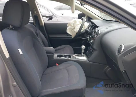 2014 Nissan Rogue Select S z USA, uszkodzony, nr VIN JN8AS5MT7EW603620